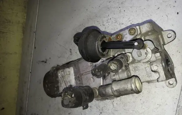 Audi A6 S6 C6 4F EGR valve cooler