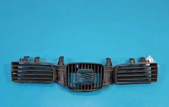 Seat Leon (1M) Front bumper upper radiator grill IMPRK1603034
