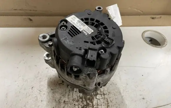 Citroen C4 I Generator/alternator 9661544880 2543457A 707015090