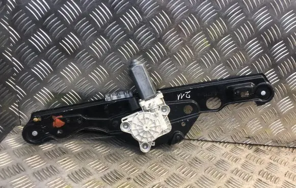 Mercedes-Benz E W211 Rear door window regulator with motor 2117300146