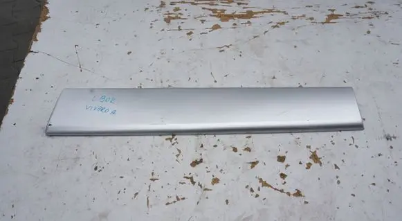 Opel Vivaro Rear sill (body part) 