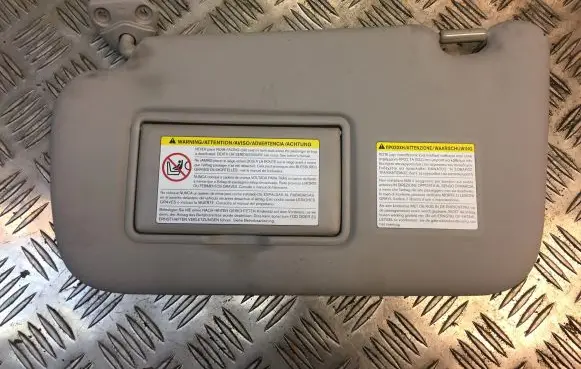 Nissan Leaf I (ZE0) Sun visor 