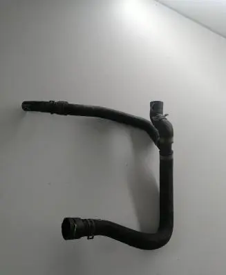 Volkswagen Tiguan Engine coolant pipe/hose 5QF122051AJ 155390