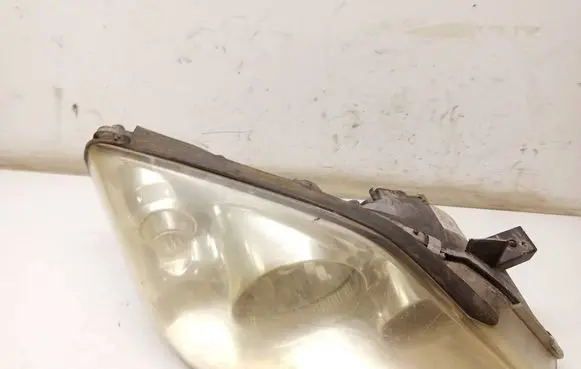 Nissan Primera Headlight/headlamp E13125 20A363