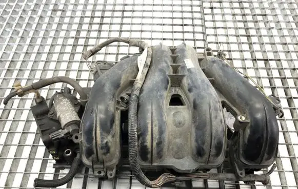 Mazda 5 Intake manifold