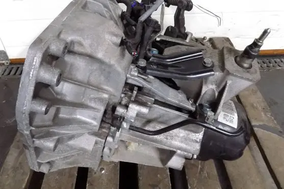 Nissan Micra K14 Manual 5 speed gearbox JH3379