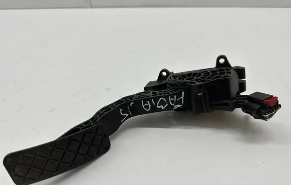 Skoda Fabia Mk3 (NJ) Accelerator throttle pedal 6C2723503