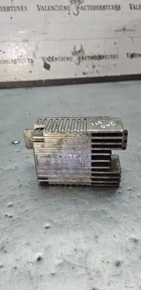 Mercedes-Benz E W212 Coolant fan relay A0225456232