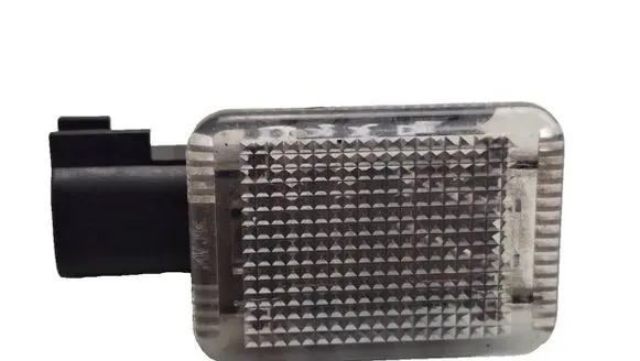 Volvo V50 Other interior light 8687610