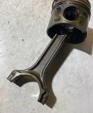 Opel Meriva A Piston 6934