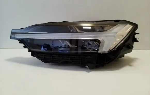 Volvo XC60 Headlight/headlamp 32404701