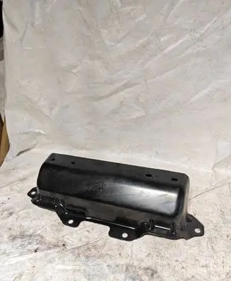 Volkswagen ID.3 Engine mounting bracket 1EA825921B