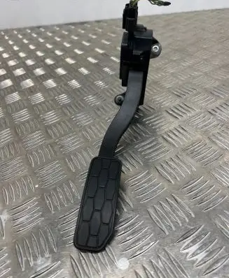 Jaguar XF X260 Accelerator throttle pedal CT8UC