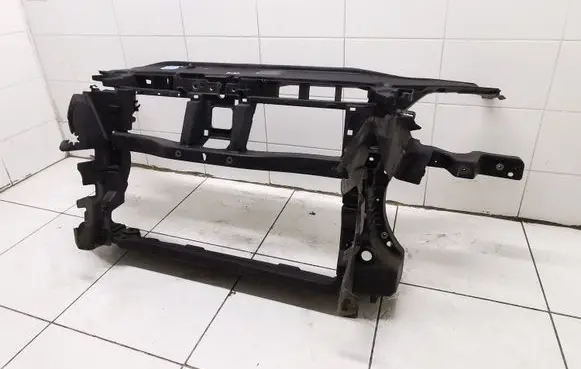 Volkswagen PASSAT B6 Radiator support slam panel 3C0805355