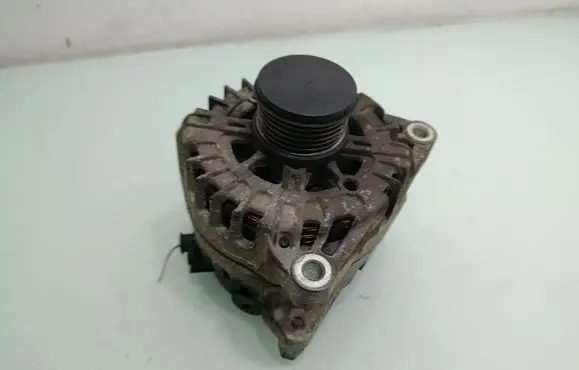 Peugeot 5008 Generator/alternator 9678049480
