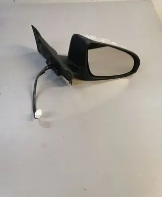 Toyota Yaris Front door electric wing mirror