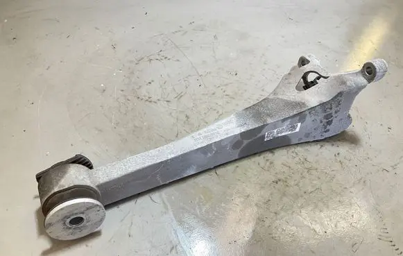 BMW X1 F48 F49 Rear differential/diff mount bracket 6858295 18574710