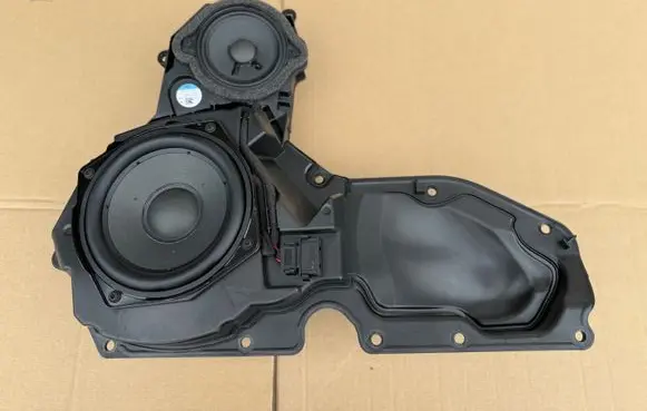 Audi A6 S6 C8 4K Front door speaker 4K0035298