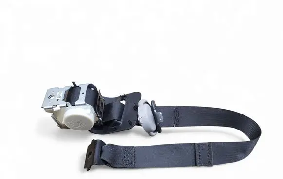 Chevrolet Suburban Third row seat belt 84461205