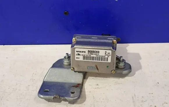 Volvo V70 ESP acceleration yaw rate sensor 8688068