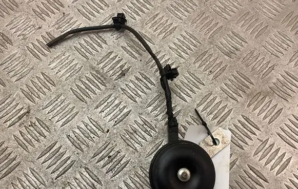 Mitsubishi Outlander Horn signal KMG70