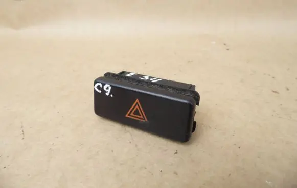BMW 3 E36 Hazard light switch 13907511 5J910 6131