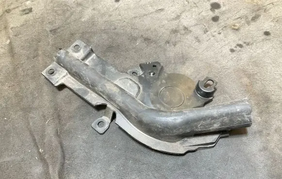 BMW 3 G20 G21 Engine compartment rubber 15054410 7419384