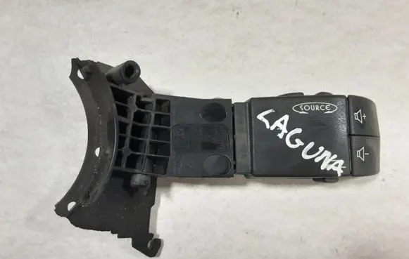Renault Laguna II Sound control switch 