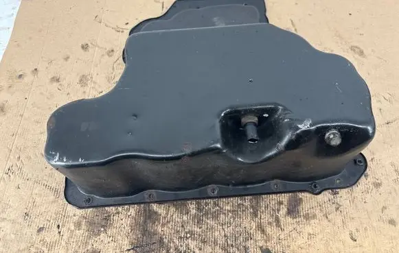 Mercedes-Benz C AMG W204 Oil sump A6420100528