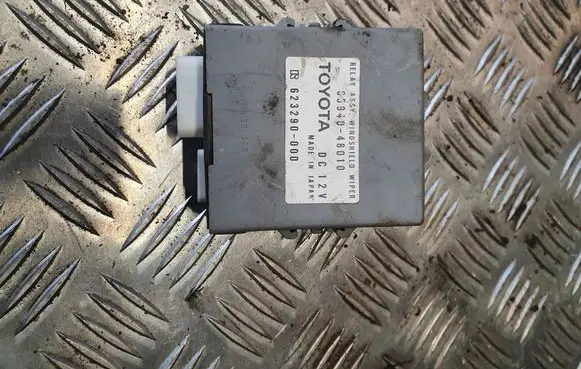 Lexus RX 300 Window wiper relay 0594048010