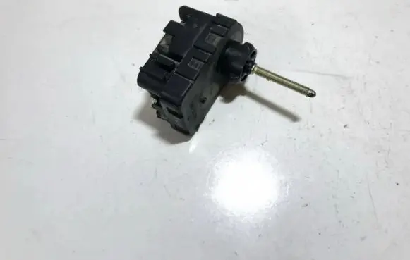 Toyota Avensis Verso Headlight level adjustment motor 