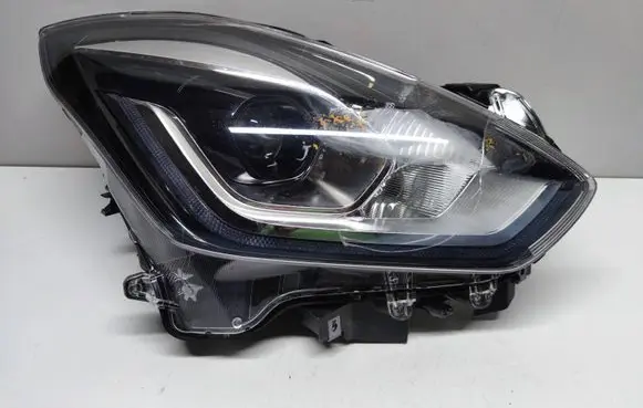 Suzuki Swift III Headlight/headlamp