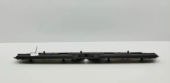Land Rover Discovery 5 Trunk/boot sill cover protection HY32425A92BE