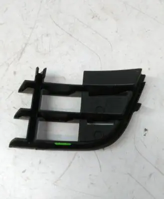 Skoda Fabia Mk2 (5J) Front bumper lower grill 5J0853666A 0112753620