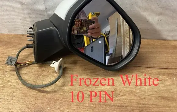 Ford Puma Front door electric wing mirror