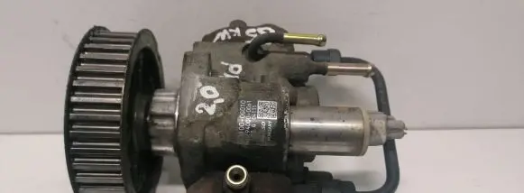 Toyota Avensis T250 Fuel injection high pressure pump 221000G010