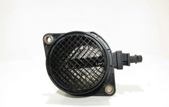 KIA Carens III Mass air flow meter 9021050002