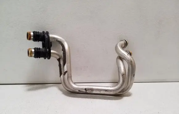 Skoda Superb B6 (3T) Engine coolant pipe/hose 1K2819857C