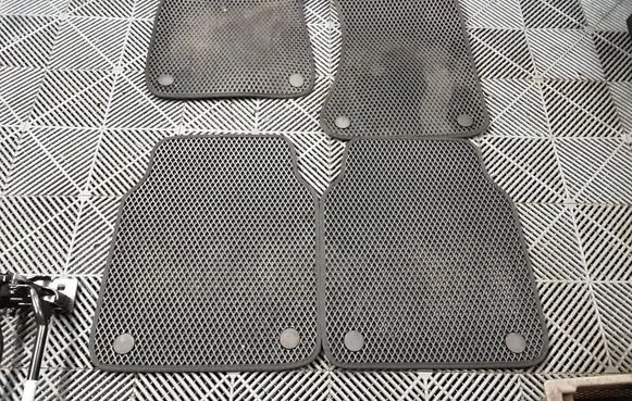 Audi A8 S8 D4 4H Car floor mat set 4H1061501 4H0061512 4H1061221