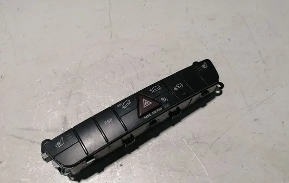 Mercedes-Benz GL X164 A set of switches A1648702310
