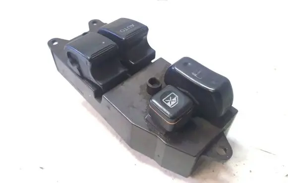 Toyota Yaris Electric window control switch