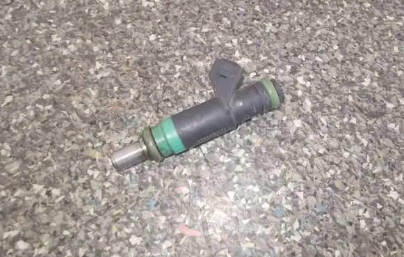 Fuel injectors set