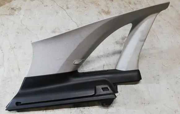 Mercedes-Benz B W245 (C) pillar trim A1696900353