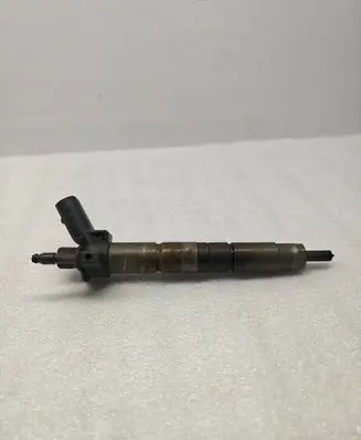 BMW 3 E92 E93 Fuel injector 7805428