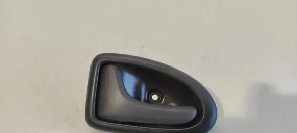 Opel Vivaro Front door interior handle 820028994