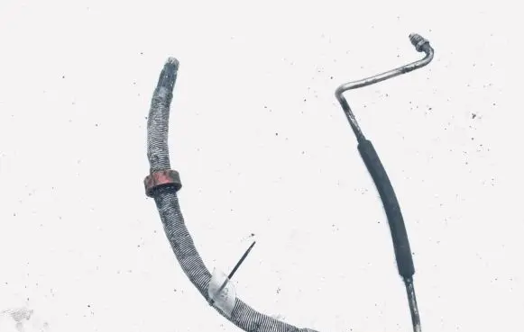 Mercedes-Benz S W220 Power steering hose/pipe/line