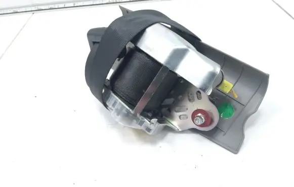 Hyundai Santa Fe Front seatbelt 888702B200