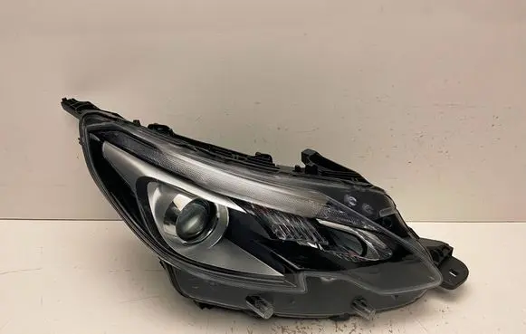 Peugeot 208 Headlight/headlamp 9814739580 90091777