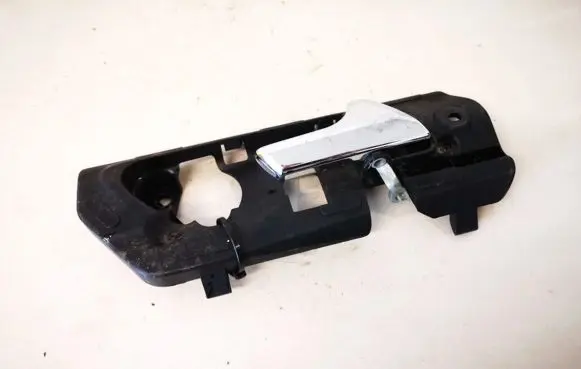 Mercedes-Benz ML W164 Rear door interior handle 302174