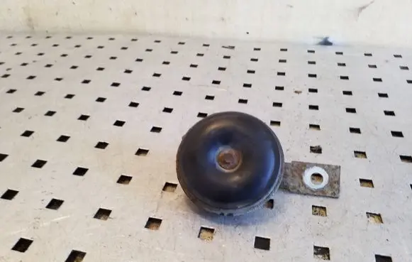 Mitsubishi Pajero Horn signal